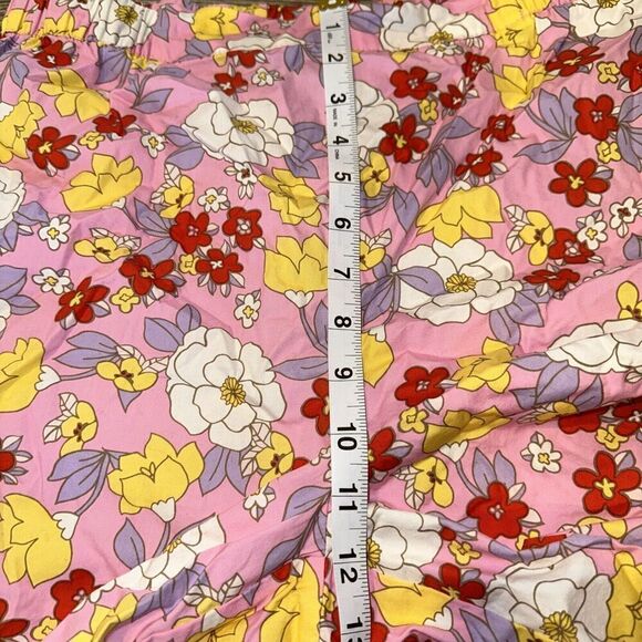 VERO MODA Taya Floral Cotton Shorts In Prism Pink ~ 100% Cotton. Size Medium. 12 - Picture 8 of 12
